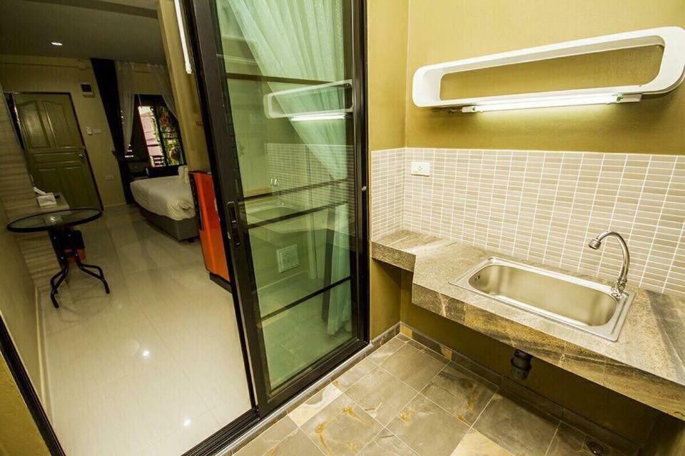 Sriwipha Boutique Lejlighedshotel Pattaya Eksteriør billede